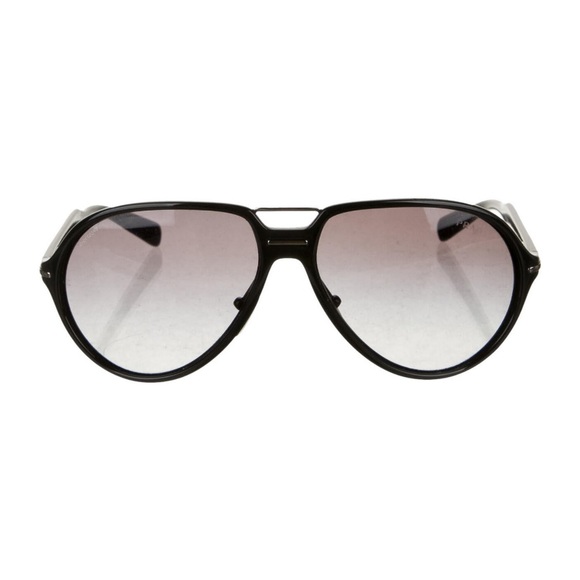 Prada Aviator - Picture 4 of 4